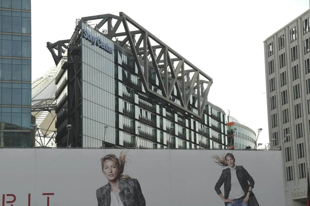 Central Apartments Берлин Стая снимка